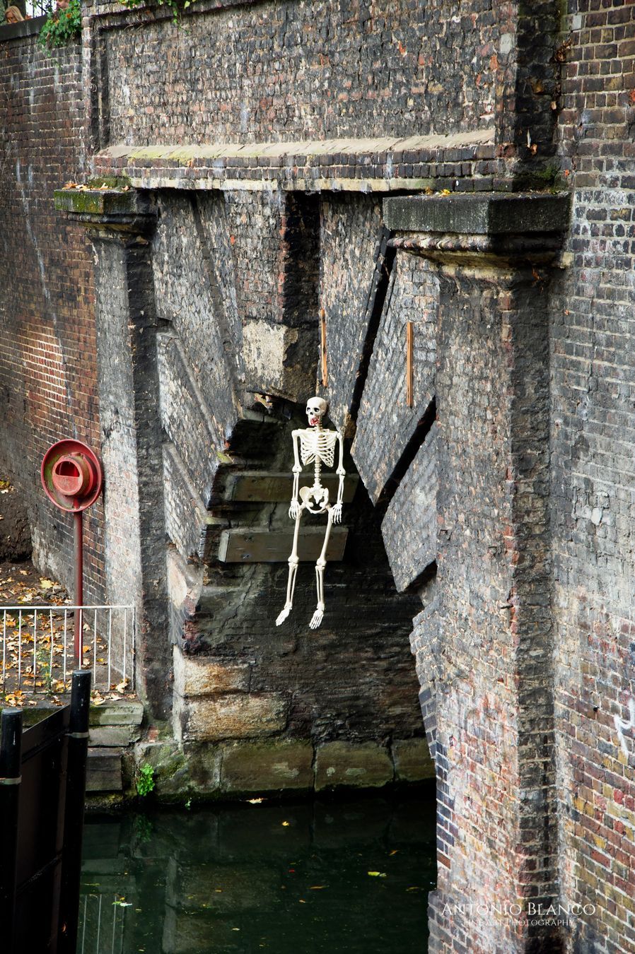 Regent's Canal_Halloween