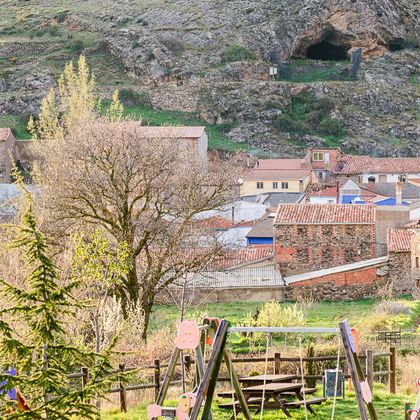 Foto La Cueva de Ágreda, Soria. Moncayo