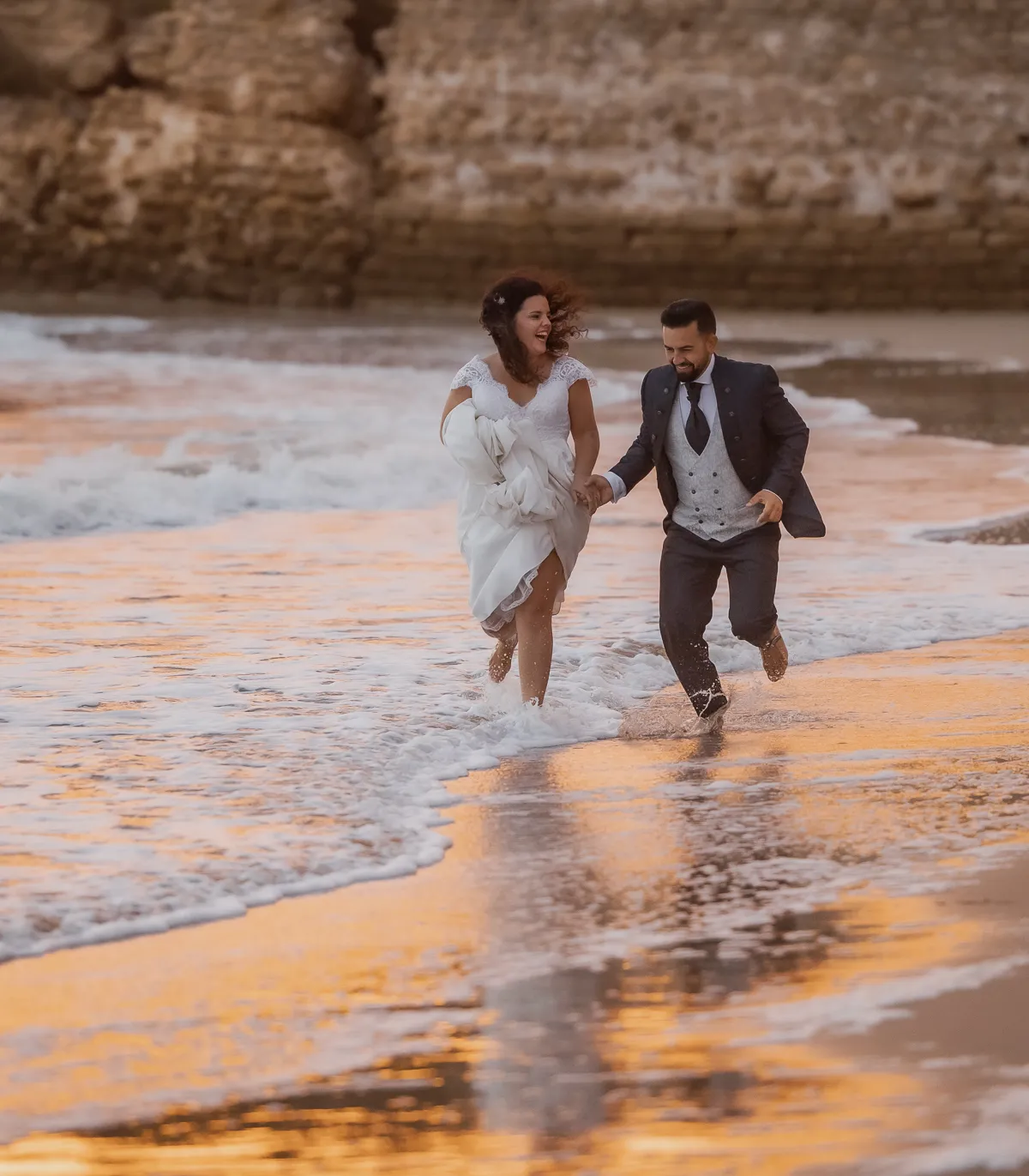 Sesión Postboda en la playa de la Muralla. Cristina y Antonio. Sept 2022