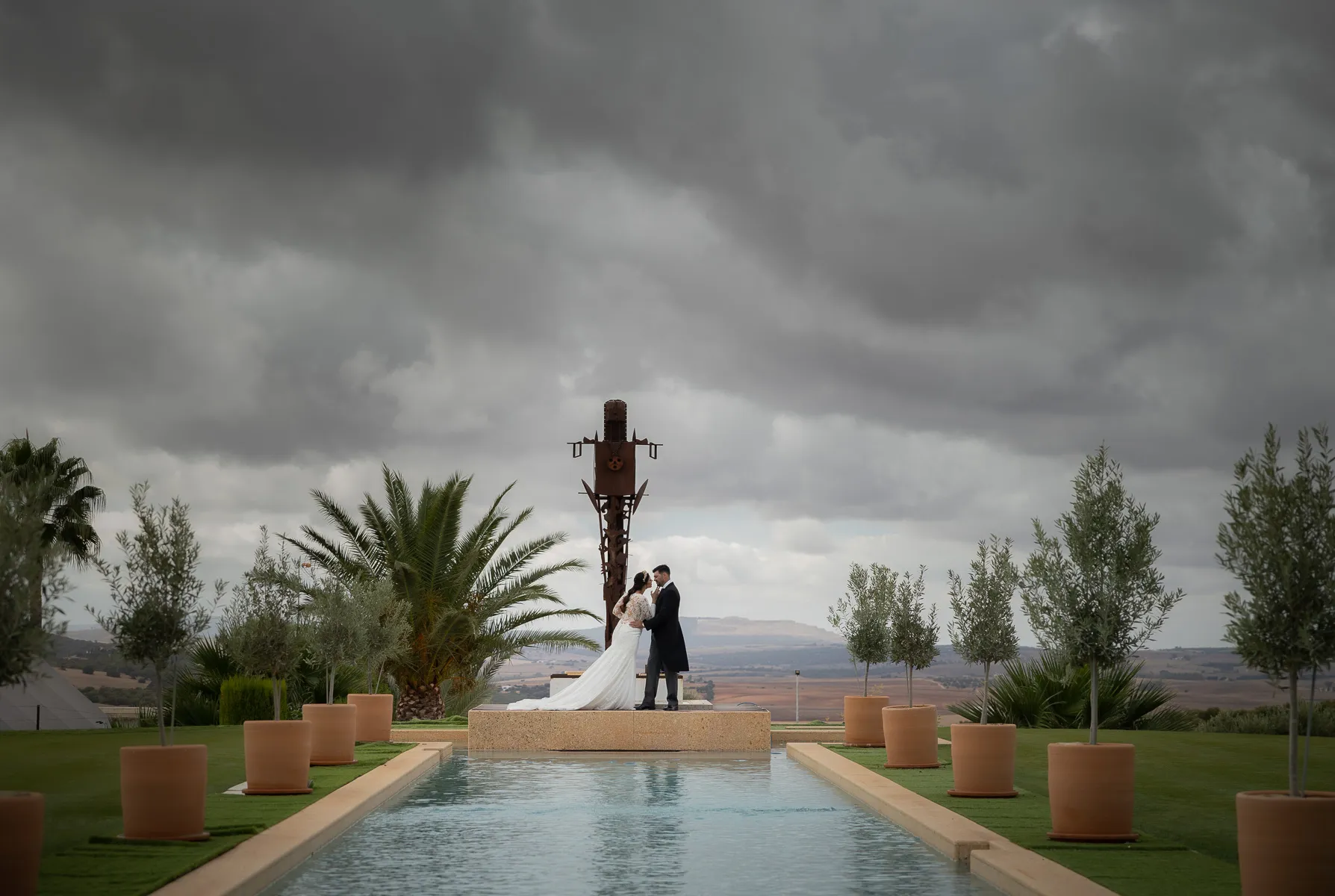 Postboda en la Hacienda El Rosalejo: Un Viaje en el Tiempo con Miriam y Martín