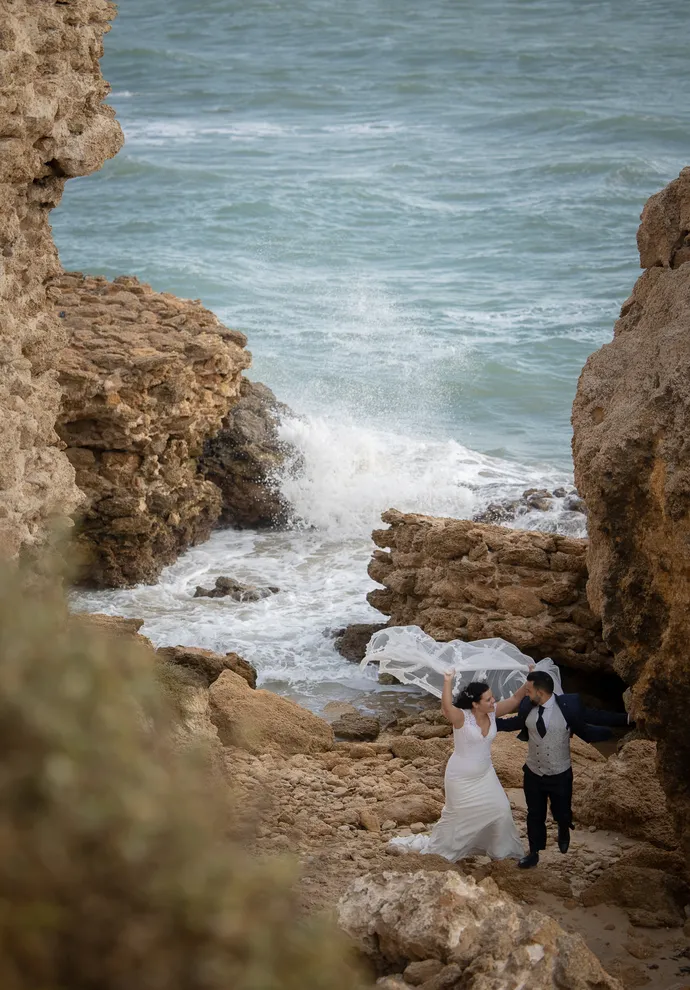 Sesión Postboda en la playa de la Muralla. Cristina y Antonio. Sept 2022