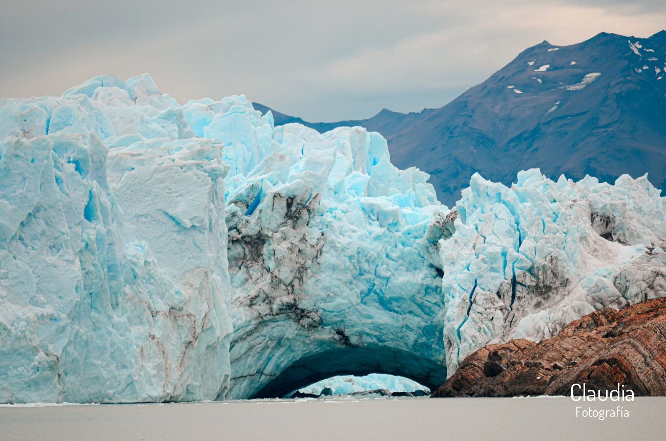 Glaciar Perito Moreno.    Parque Nacional Los Glaciares,  Provincia de Santa Cruz,  Argentina. (2017) 