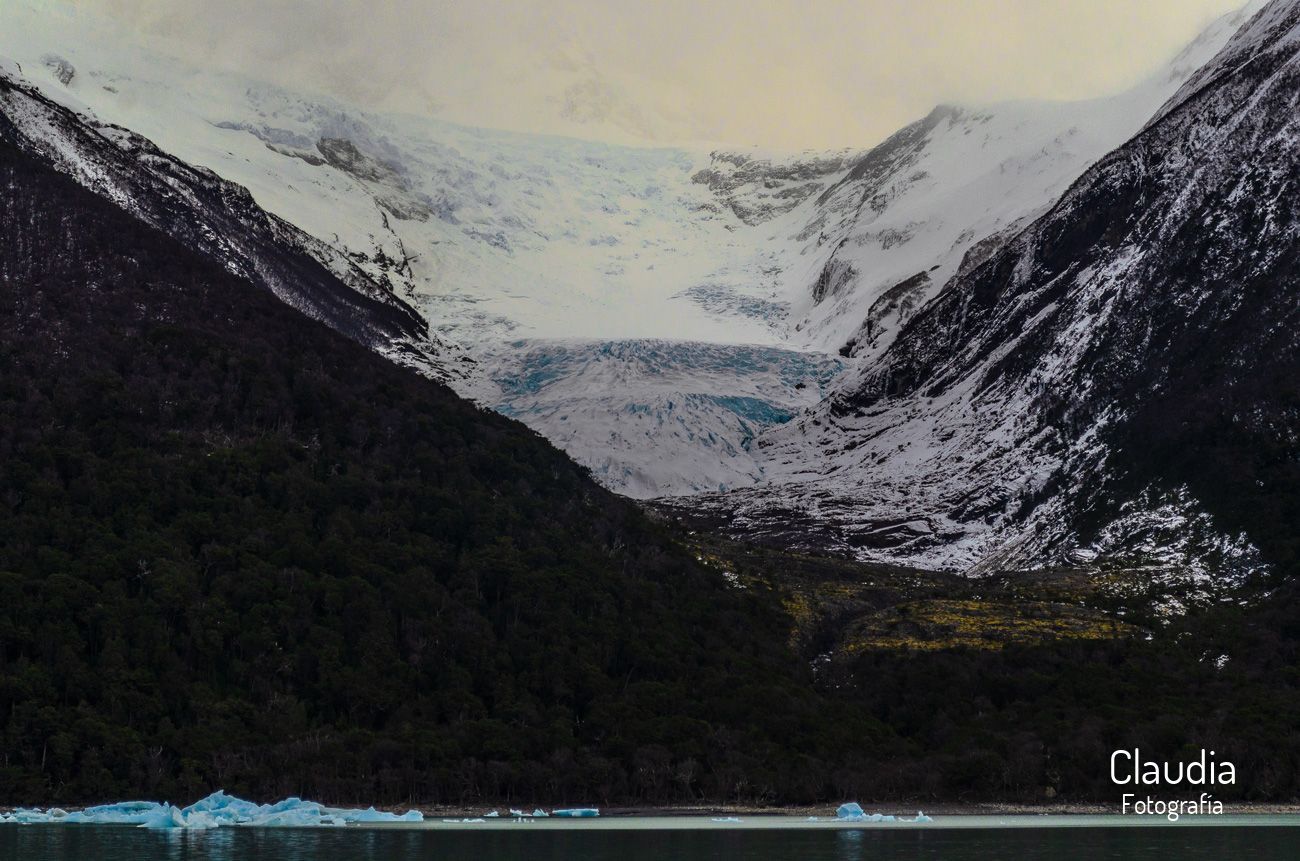Glaciar Seco.    Parque Nacional Los Glaciares,  Provincia de Santa Cruz,  Argentina. (2023) 