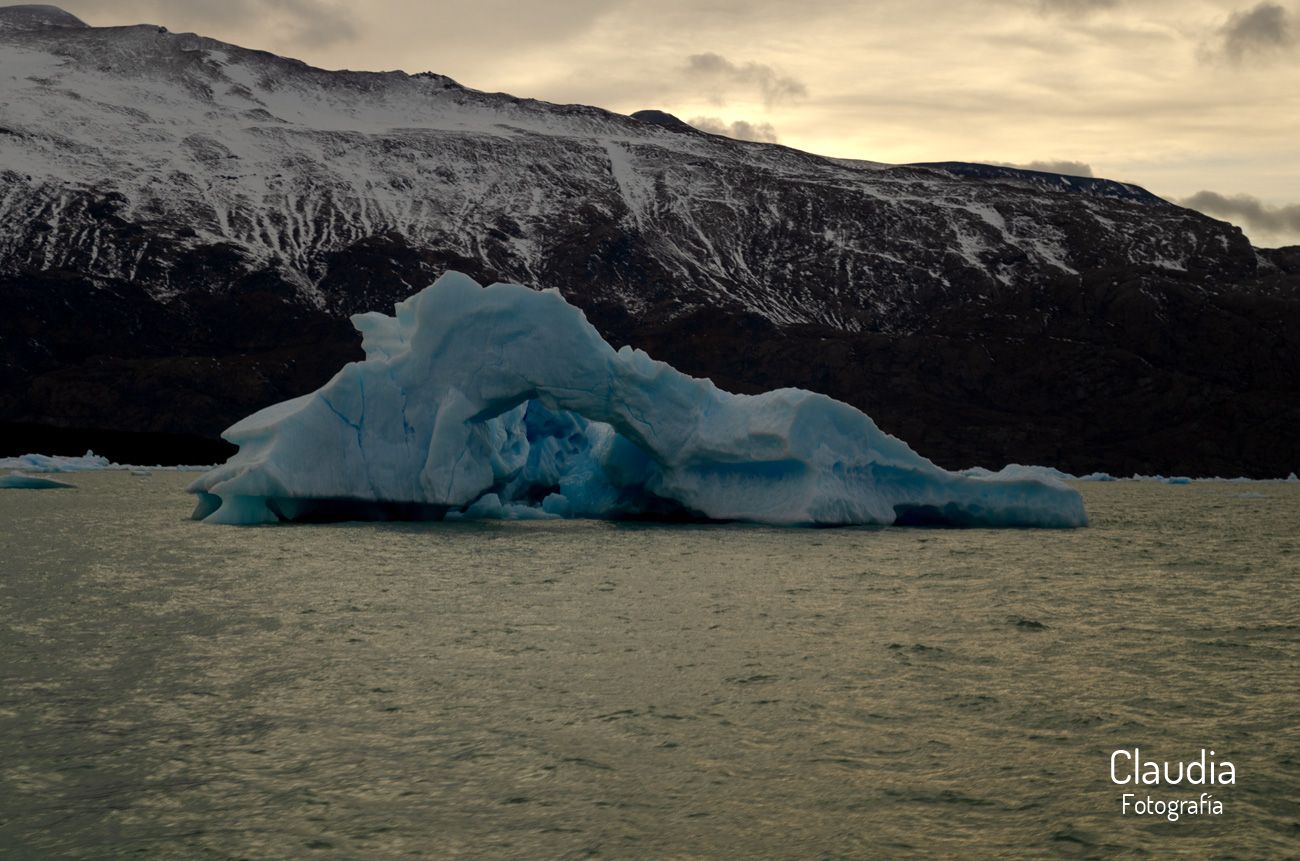 Parque Nacional Los Glaciares,  Provincia de Santa Cruz,  Argentina. (2023)