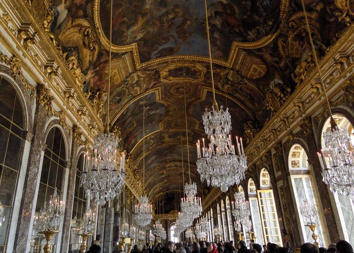 Galería de los Espejos en el Palacio de Versalles