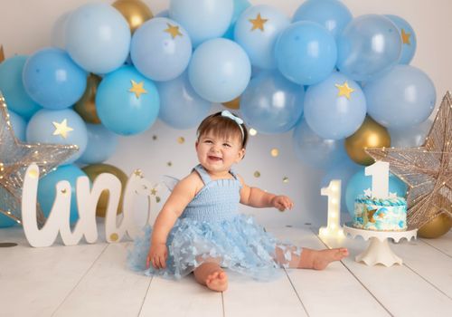 estudio fotográfico en Cantabria, reportaje smash cake, fotos primer año, fotografía de estudio, fotógrafo en Santander