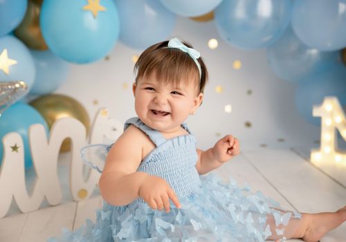 estudio fotográfico en Cantabria, reportaje smash cake, fotos primer año, fotografía de estudio, fotógrafo en Santander
