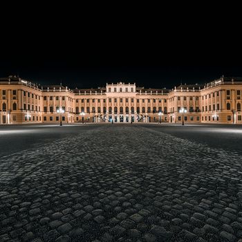 Schönbrunn Palace @ night