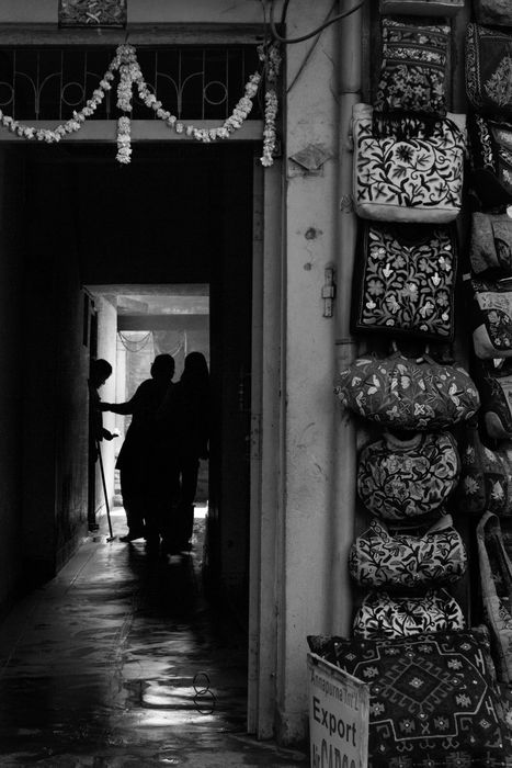 Alley in Thamel | Kathmandu, Nepal | Dani Vottero, travel photographer