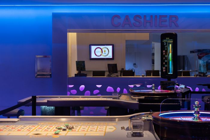 Cashier, Casino Marbella | Interiors photography, Dani Vottero