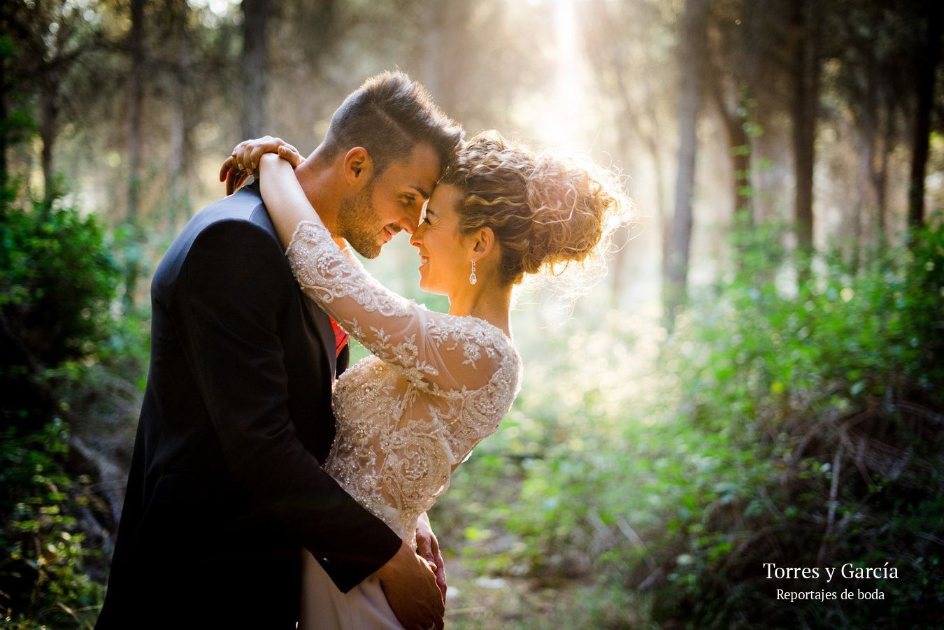 Novios en los pinares de Valdilecha