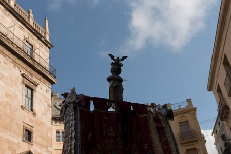 symbol of the city photo taken photography tour in valencia