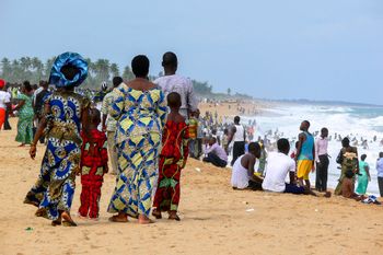 Fiesta en la playa de Grand-Popo. Benín 2010.