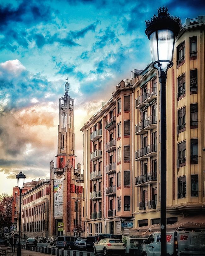 Calle Emilio Arrieta junto  a plaza de toros de Pamplona 