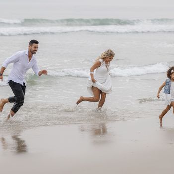 La Post Boda de Rosa y Javi en las Playas de Tarifa: Un Sueño Hecho Realidad