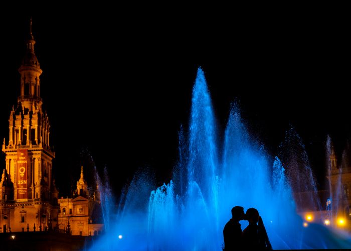 Amor en la Ciudad: La Inolvidable Boda de Raquel y Luis en Sevilla