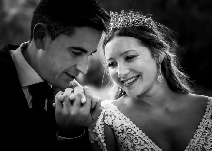 Fotógrafo en Cádiz: Capturando Momentos Únicos en Sesiones Post Boda en el Campo