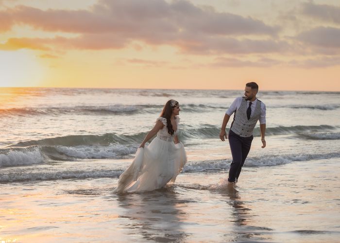 Explorando el Encanto del Post Boda en Playa de Zahora, Barbate