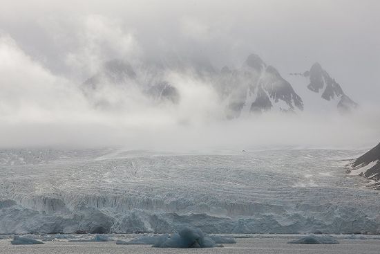 Svalbard Glaciar Monacobreen