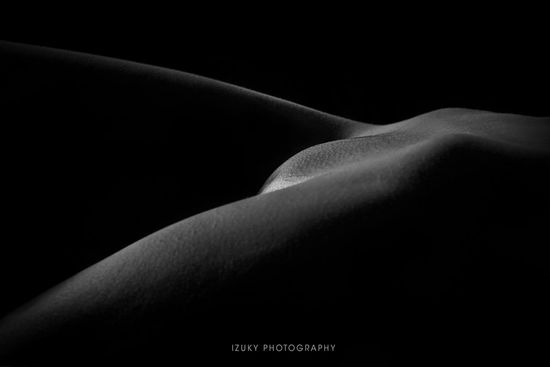 Bodyscapes Fine Art Nude Photography  by izuky havana cuba