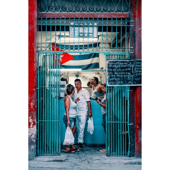 Street photography in Havana & Photography Tours in CUBA