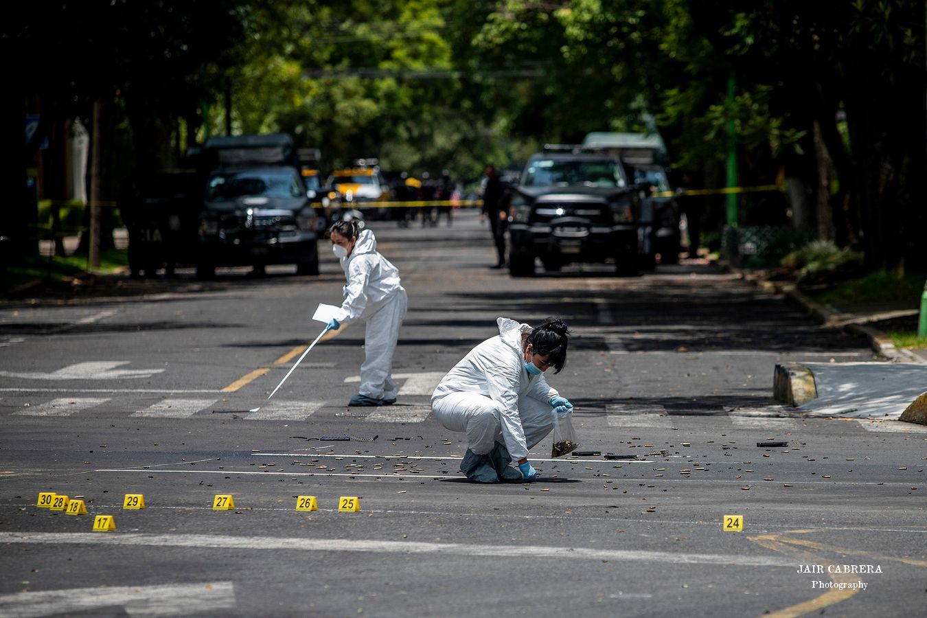 Un atentado para asesinar al secretario de seguridad de la Ciudad de México, ocurrió en la colonia Lomas de Chapultepec. Autoridades responsabilizaron a un Cártel del crimen organizado. Junio 2020
