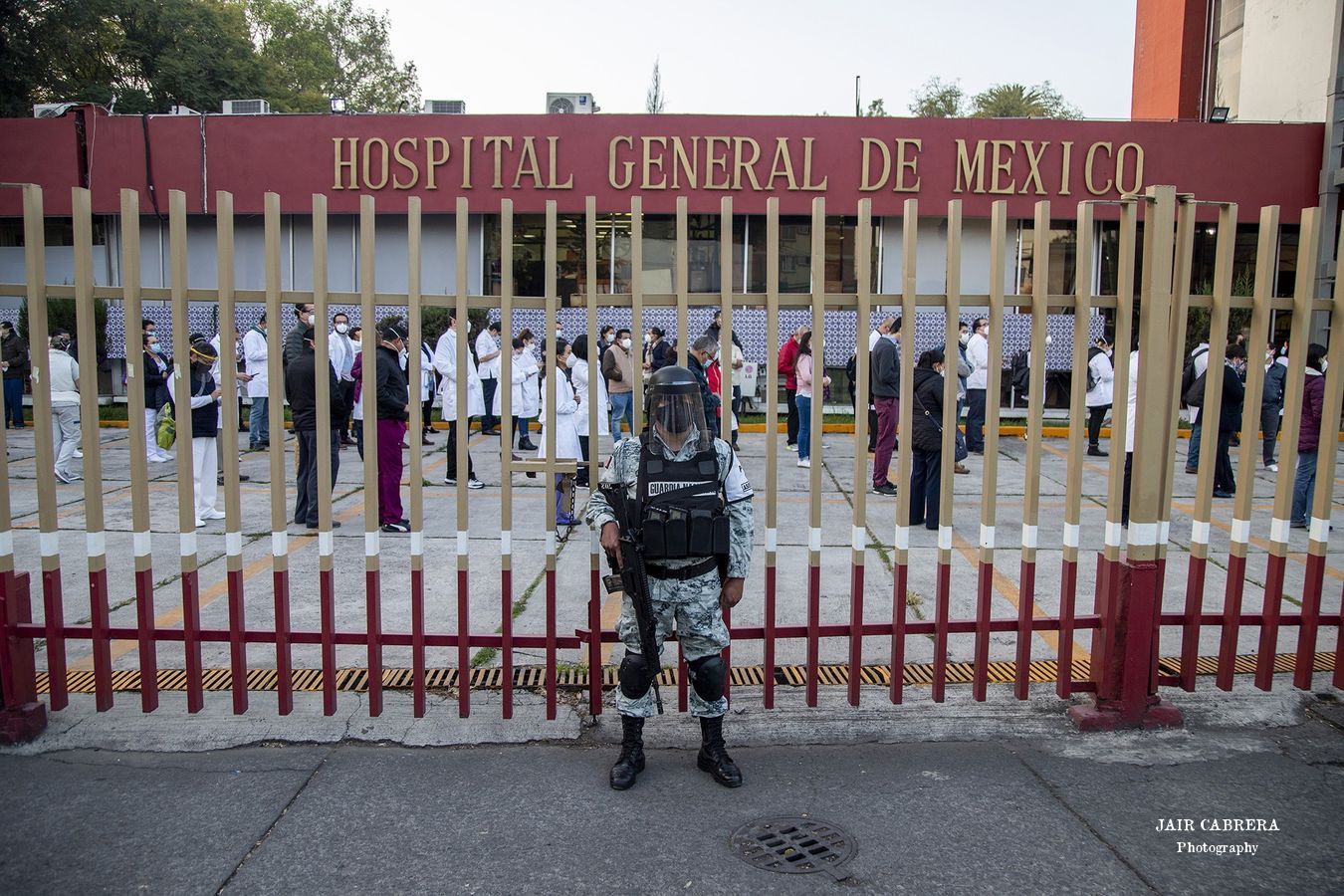 Un día después, de la llegada de las vacunas contra el Covid-19, comenzó la primera fase de vacunación en todo el sector Salud. Ciudad de México. Diciembre 2020
