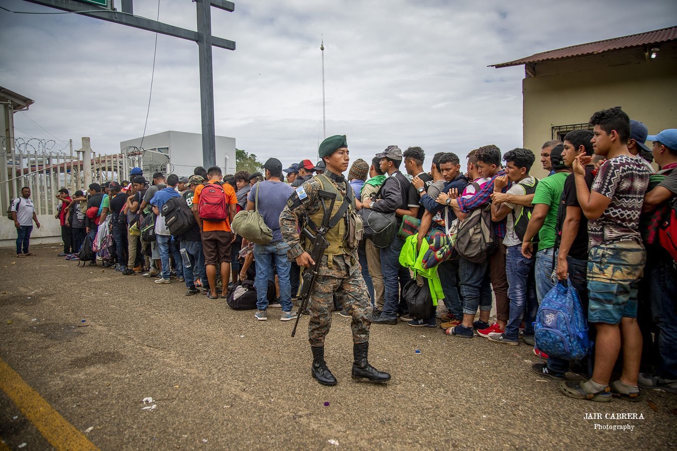 Migrantes centroamericanos varados en la frontera Mexico - Guatemala, esperando que las autoridades mexicanas reabran la frontera y poder continuar con su camino hacia los Estados Unidos. Enero 2020.