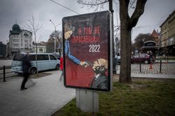 Propaganda contra la invasión Rusa a Ucrania. Lviv, Ucrania. Marzo 2022.