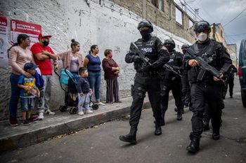 Operativo policial contra narcomenudeo en barrios de la alcaldía Miguel Hidalgo, en la Ciudad de México. Junio 2020. 