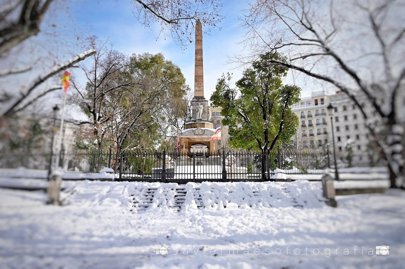 Monumento a los caídos (Madrid)