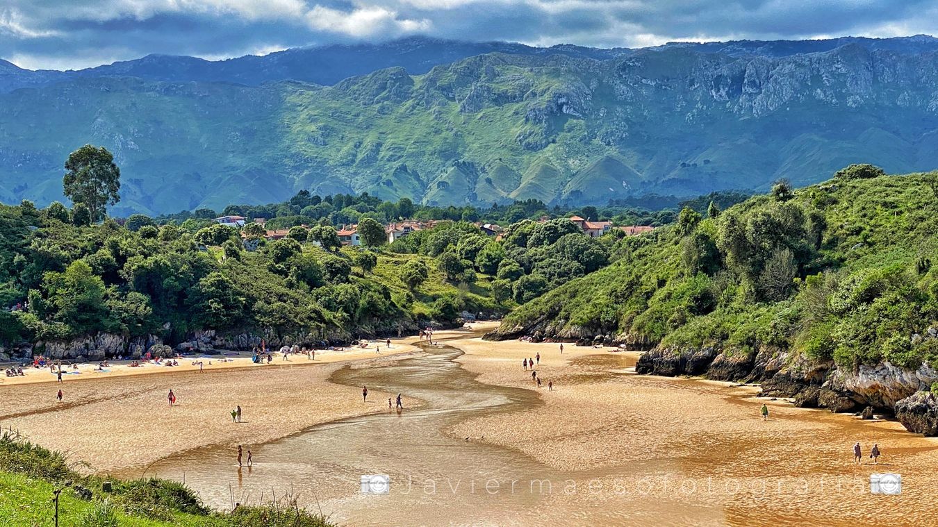 Playa de Poo 