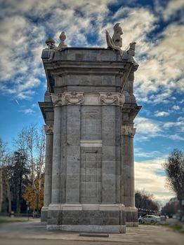 Lateral Puerta Alcala 