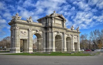 Puerta Alcala