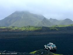 En Jeep por Islandia