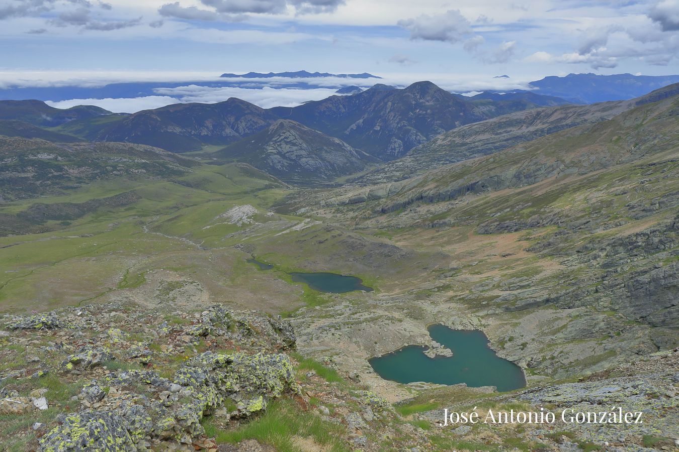 Lagos del Ves