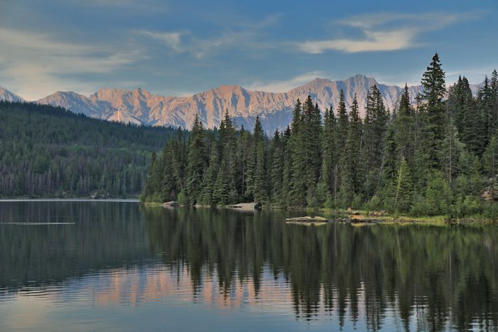 Pyramid lake