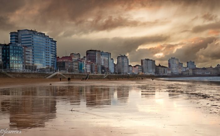 REFLEJOS EN SAN LORENZO