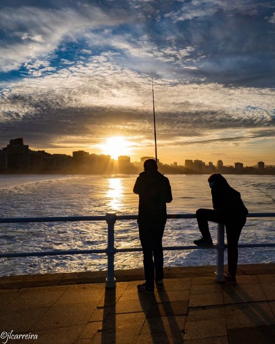 PESCADORES CONTRALUZ GIJON