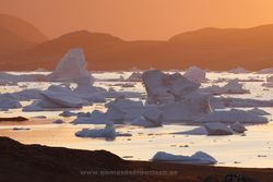 Atardecer en Tasiusaq, Groenlandia