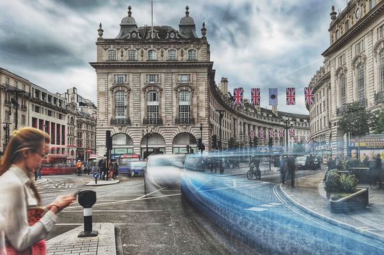 Picadilly Circus