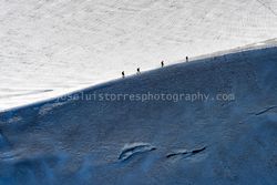 Alpinistas en la Vallée Blanche, Macizo del Mont Blanc, 2019