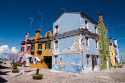 report Burano (Italy) - Title: "Symphony of color" 
