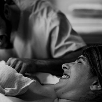 Fotos de parto en hospital de Barcelona-Mireia Navarro Fotografía