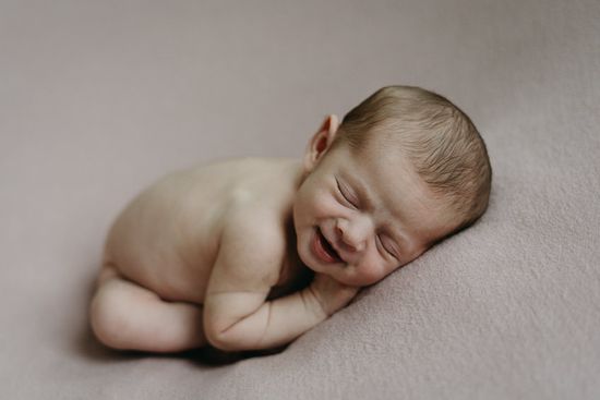 Fotografía newborn recién nacido en Barcelona-Mireia Navarro 