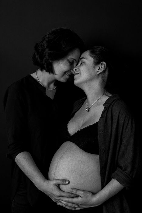 Same sex pregnancy photography Barcelona-Mireia Navarro