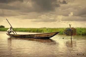 Lago Nukue, Benin