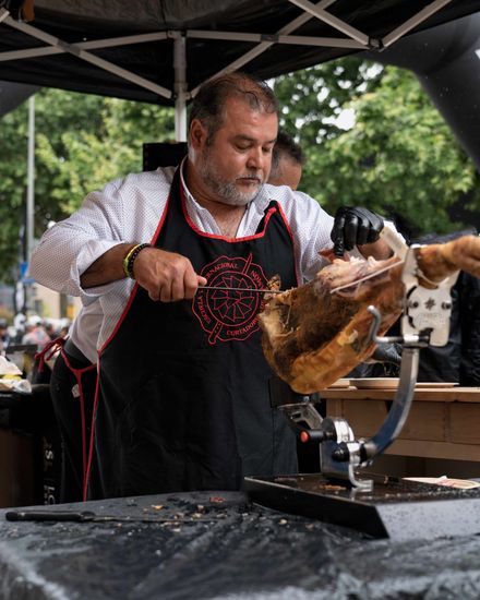 cómo cortar jamón