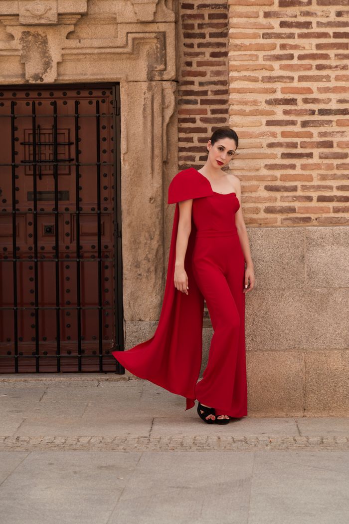 Fotografía patricia Sosa moda madrid Blancaspina vestidos fiesta rojo
