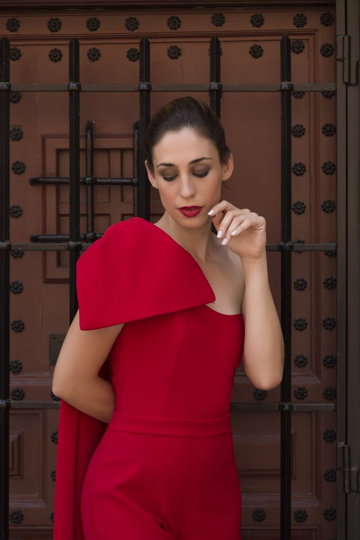 Fotografía patricia Sosa moda madrid Blancaspina vestidos fiesta mono rojo